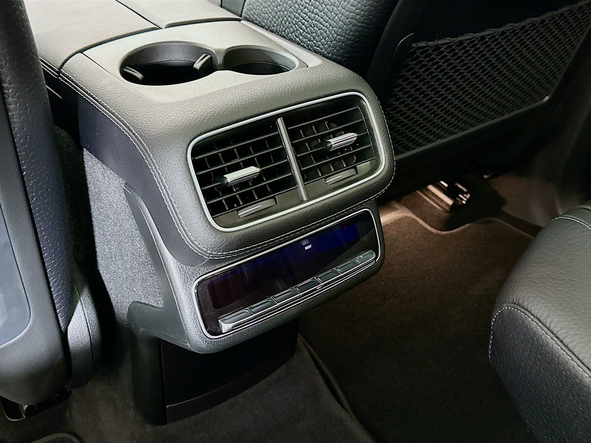 Certified 2024 Mercedes-Benz GLS 580 4MATIC image 28