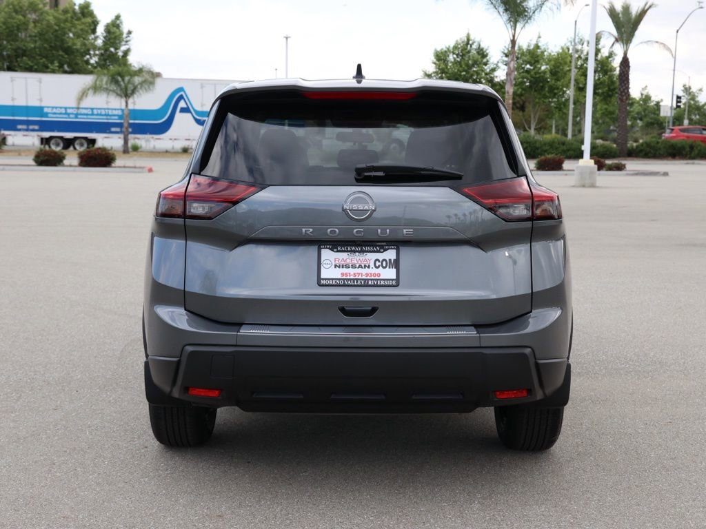 New 2026 Nissan Rogue SV image 5