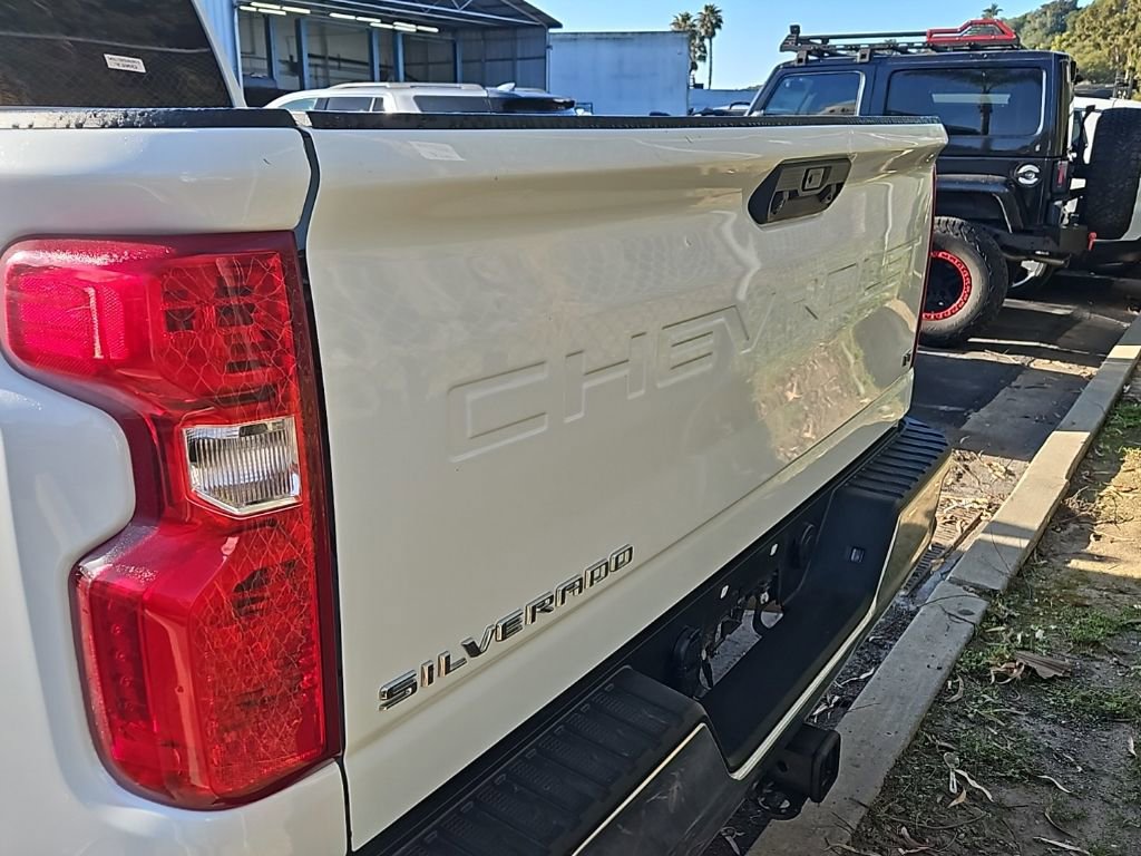 Used 2024 Chevrolet Silverado 2500 LT image 7