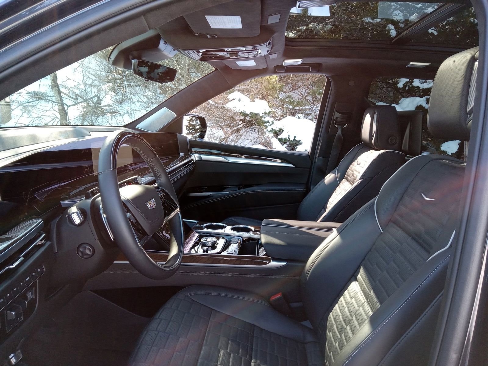 Used 2025 Cadillac Escalade Sport Platinum image 10