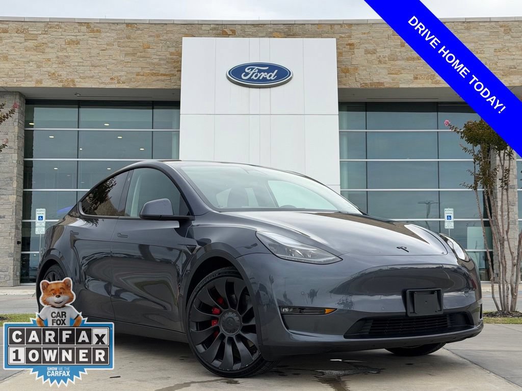 Used 2022 Tesla Model Y Performance AWD/4WD image 1