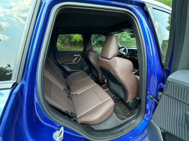 Used 2023 BMW X1 xDrive28i w/ M Sport Package AWD/4WD image 17