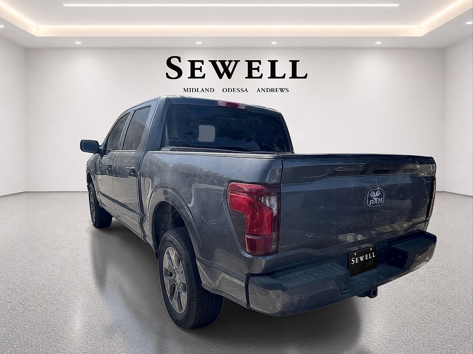 Used 2025 Ford F150 STX w/ Equipment Group 200A AWD/4WD image 3