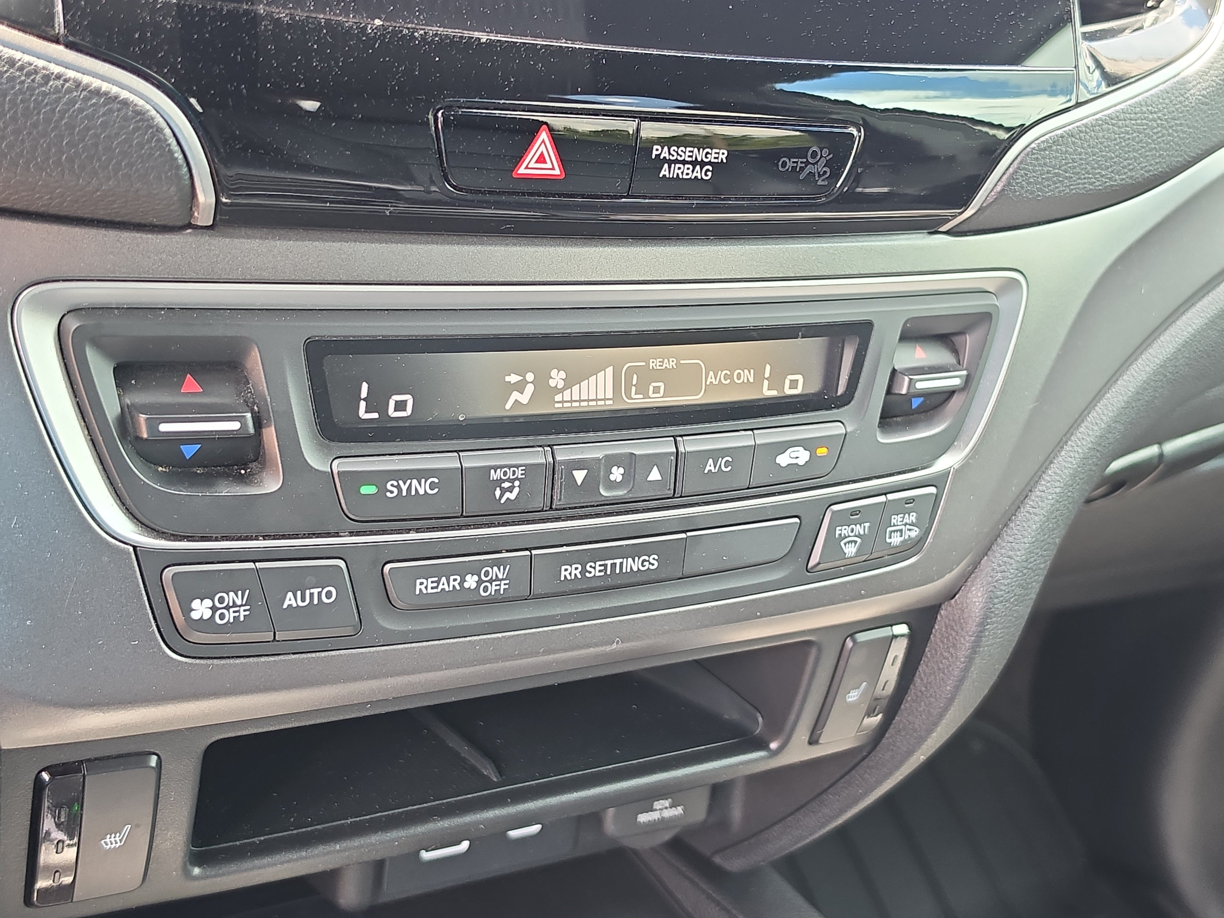 Used 2024 Honda Passport EX-L image 26