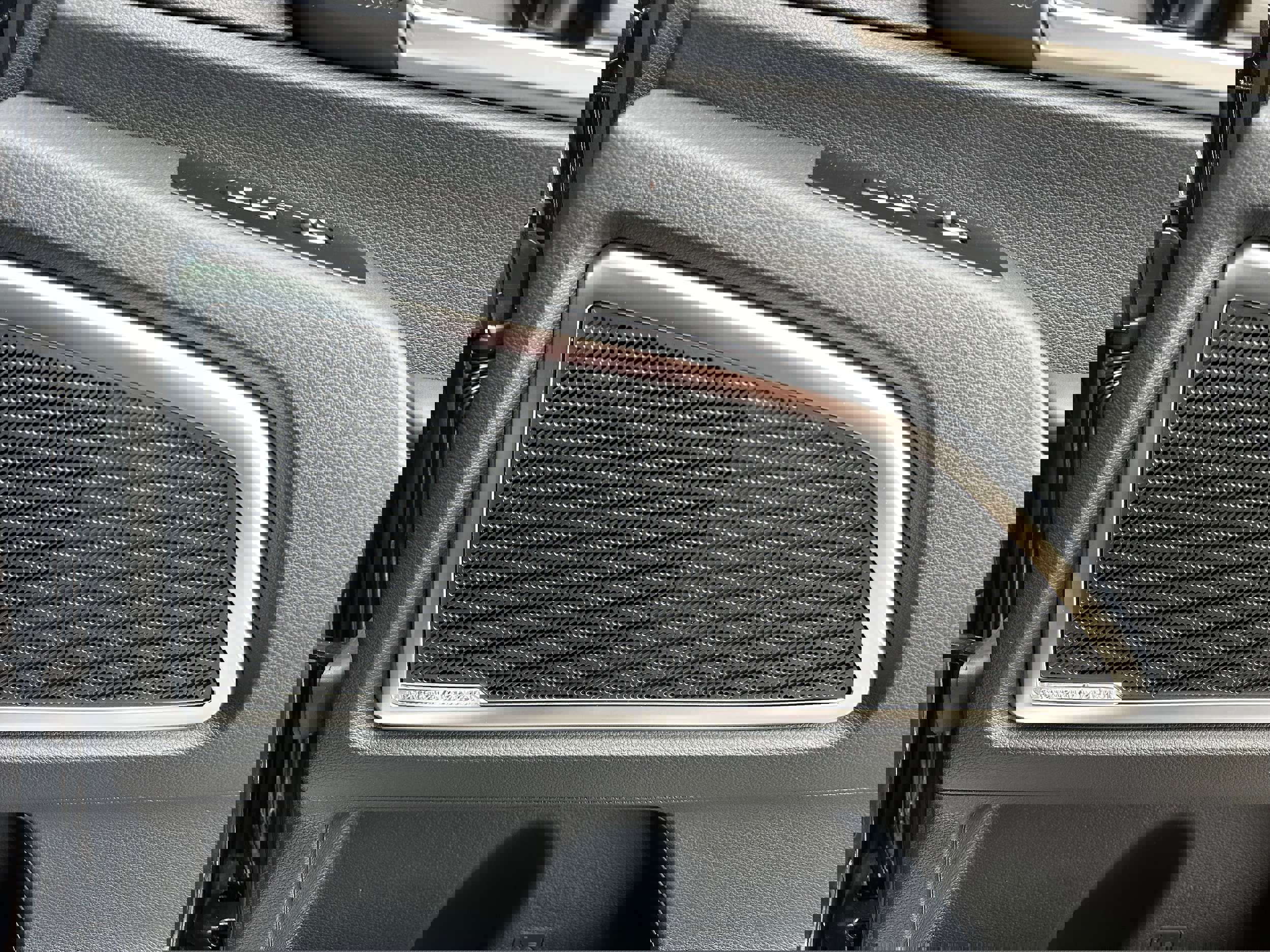 New 2025 Kia Telluride SX Prestige X-Line image 28