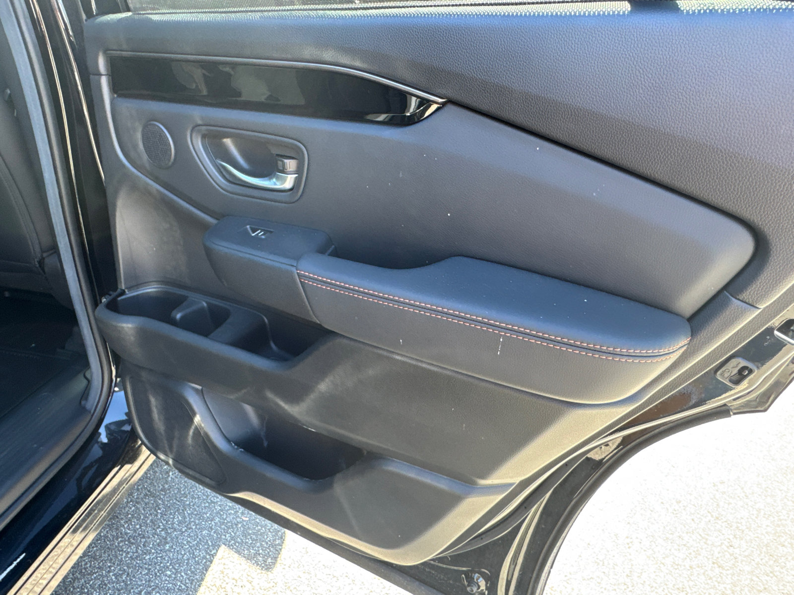 Used 2025 Honda Pilot TrailSport image 20