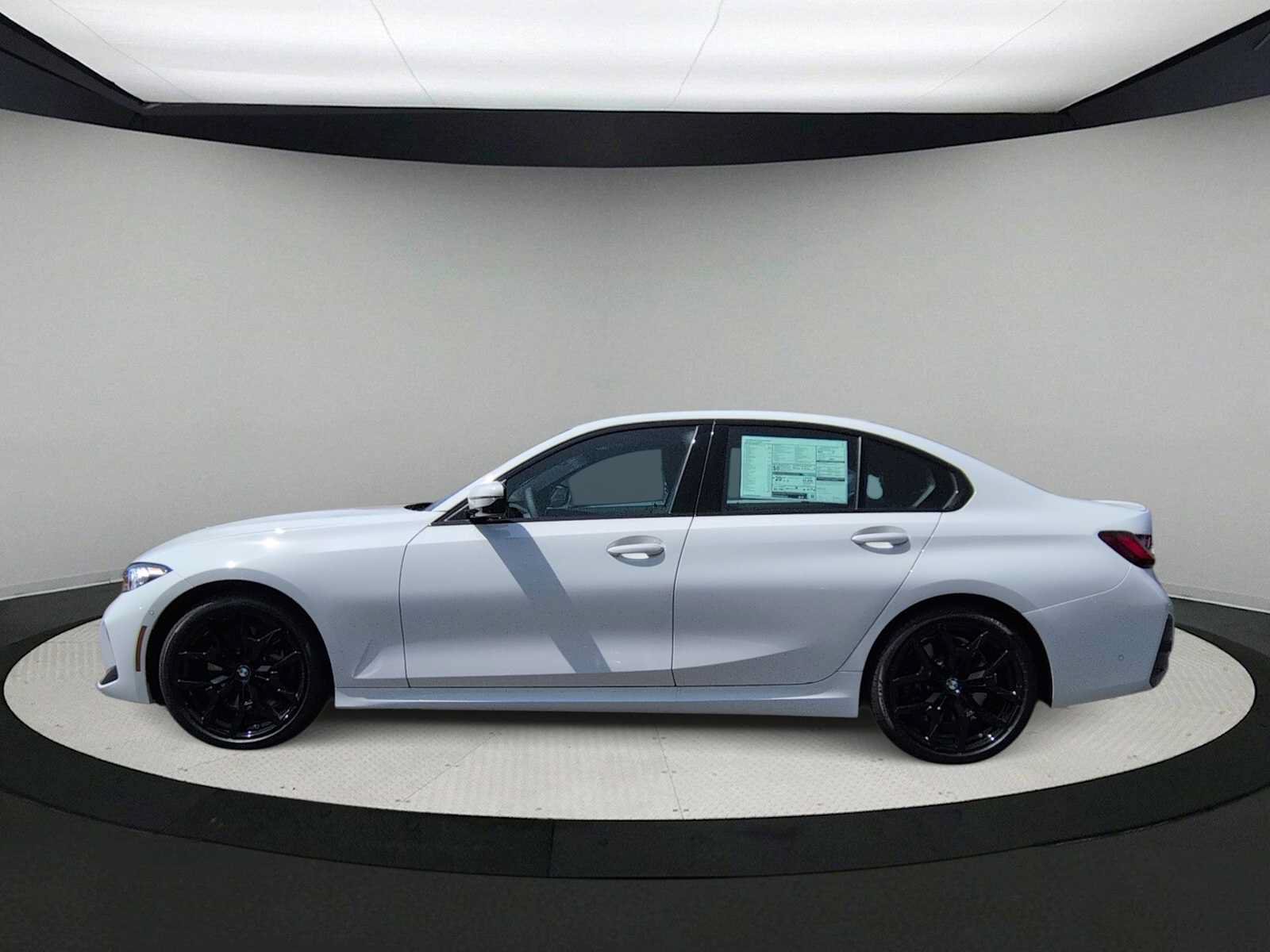 New 2026 BMW 330i xDrive Sedan w/ M Sport Package AWD/4WD image 5