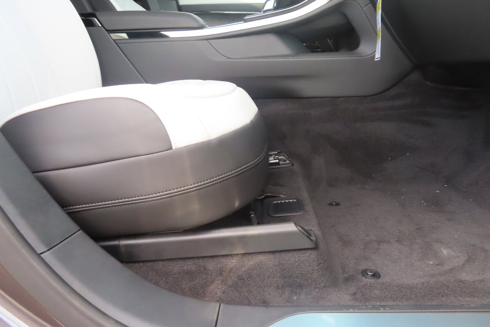 New 2024 Land Rover Range Rover Sport Dynamic SE image 20