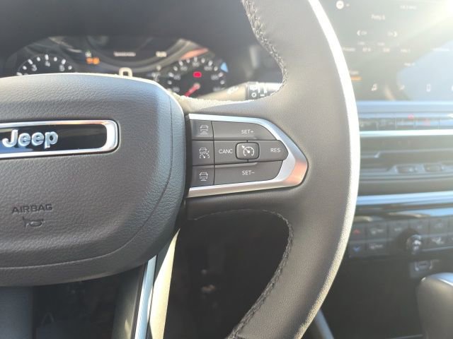 New 2026 Jeep Compass Limited image 14