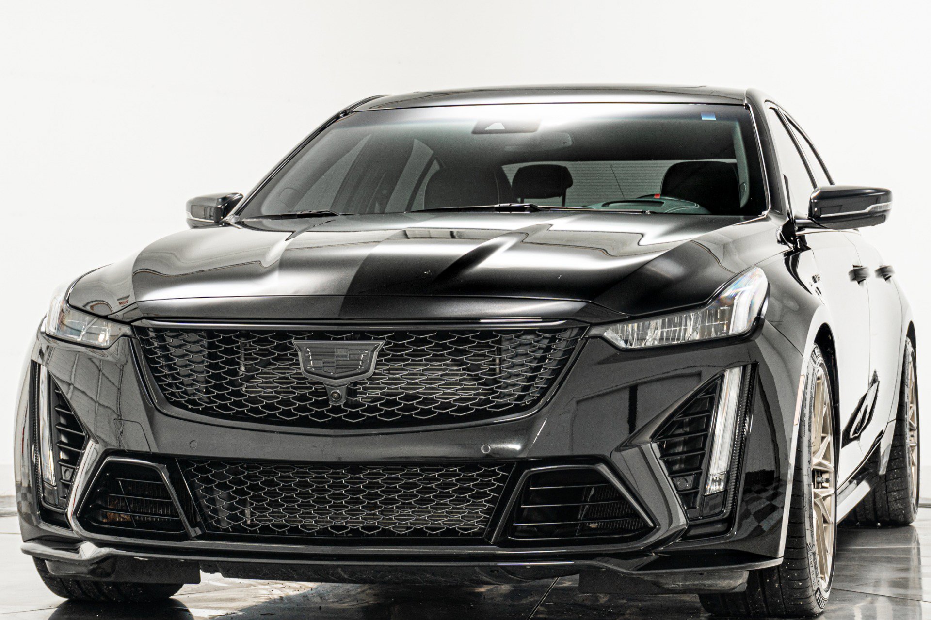 Used 2022 Cadillac CT5 V Blackwing RWD image 5