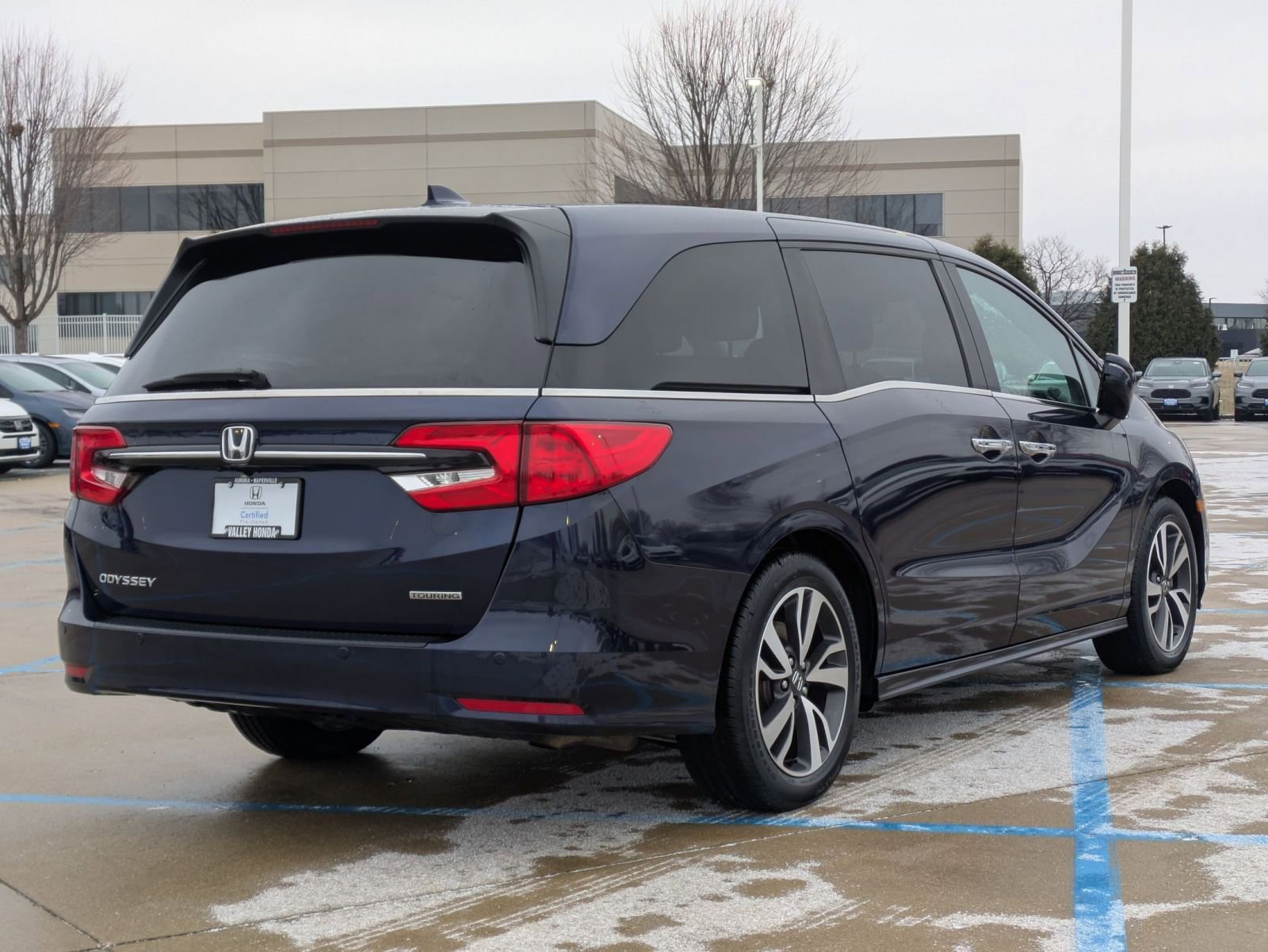 Certified 2024 Honda Odyssey Touring image 6