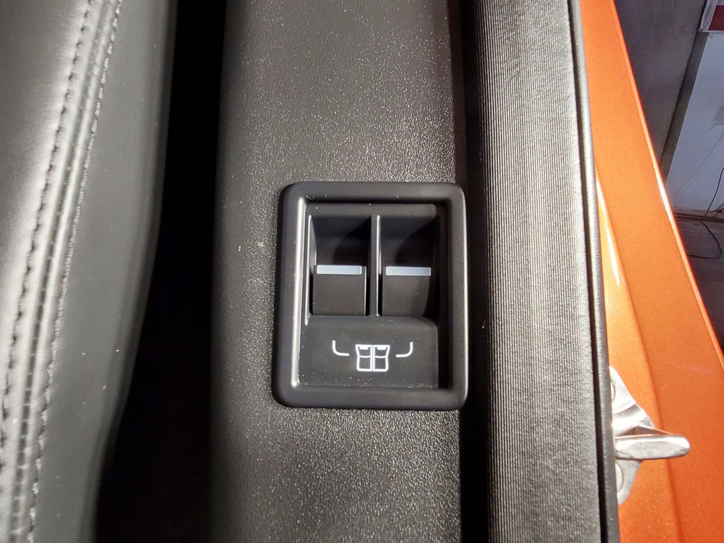 Used 2018 Land Rover Discovery HSE Luxury image 53