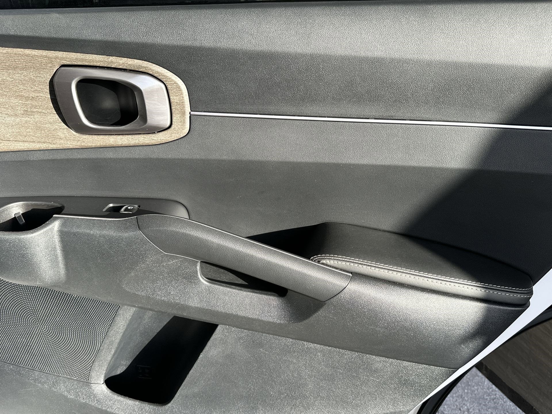 Certified 2023 Kia Sorento X-Line EX image 29