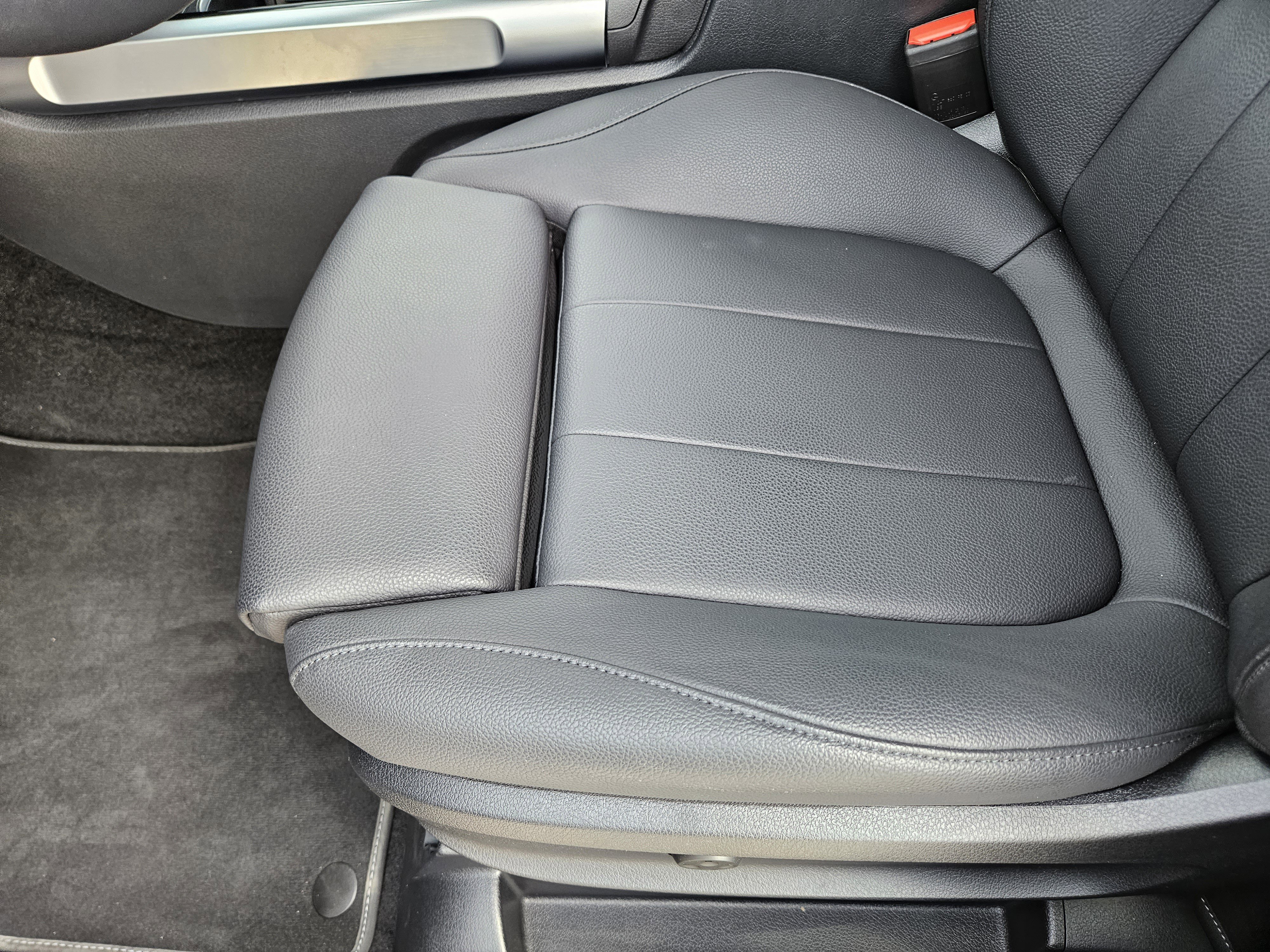 Certified 2026 Mercedes-Benz GLB 250 image 18