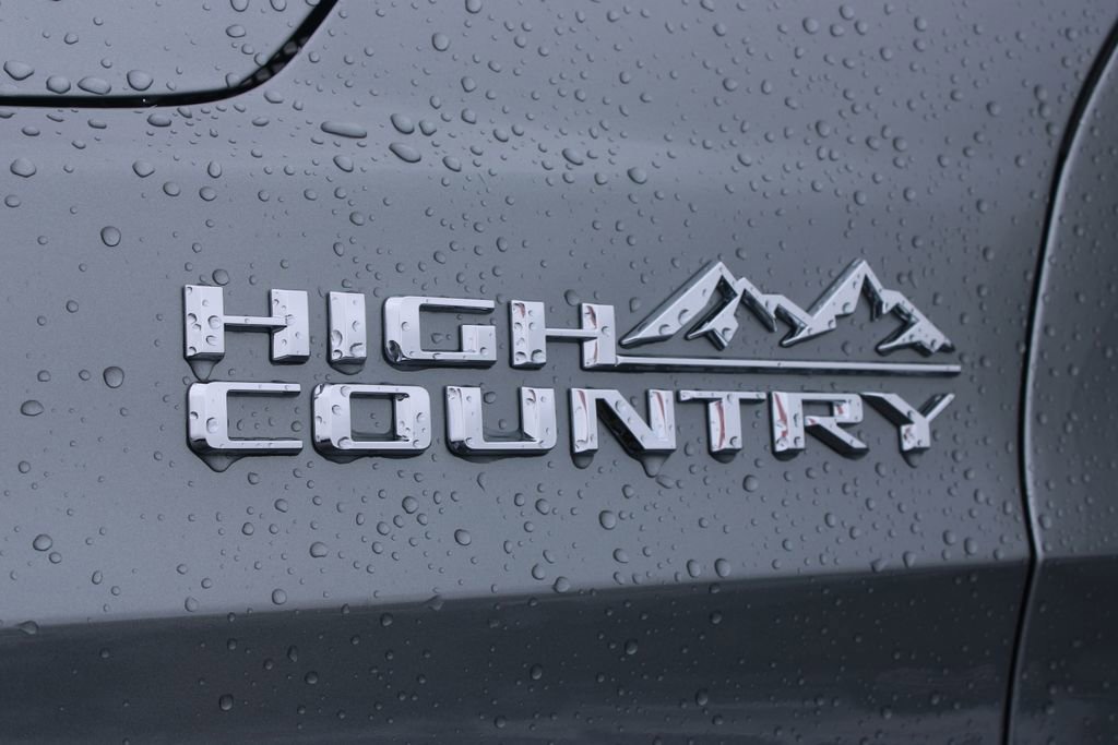 New 2026 Chevrolet Tahoe High Country AWD/4WD image 19