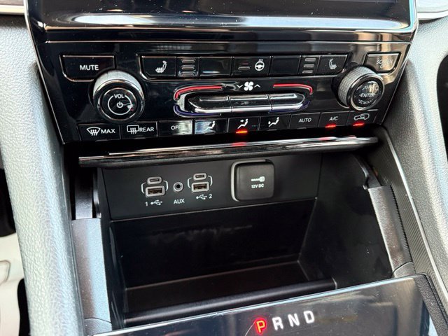 Used 2023 Jeep Grand Cherokee Limited w/ Black Appearance Package RWD image 22