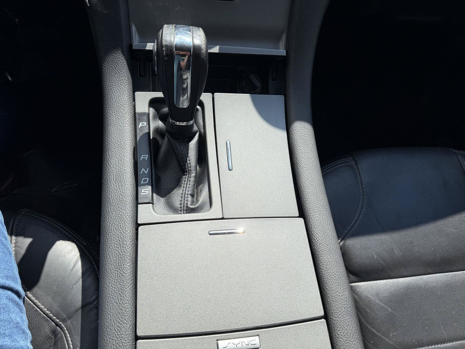 Used 2015 Ford Taurus SEL AWD/4WD image 15