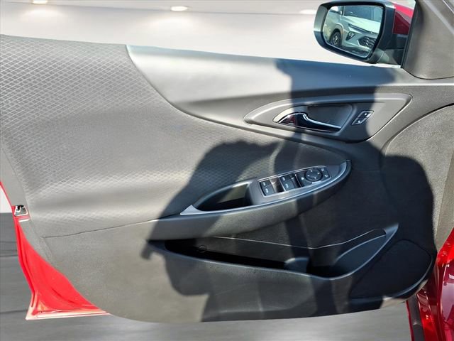 Used 2024 Chevrolet Malibu LT image 15