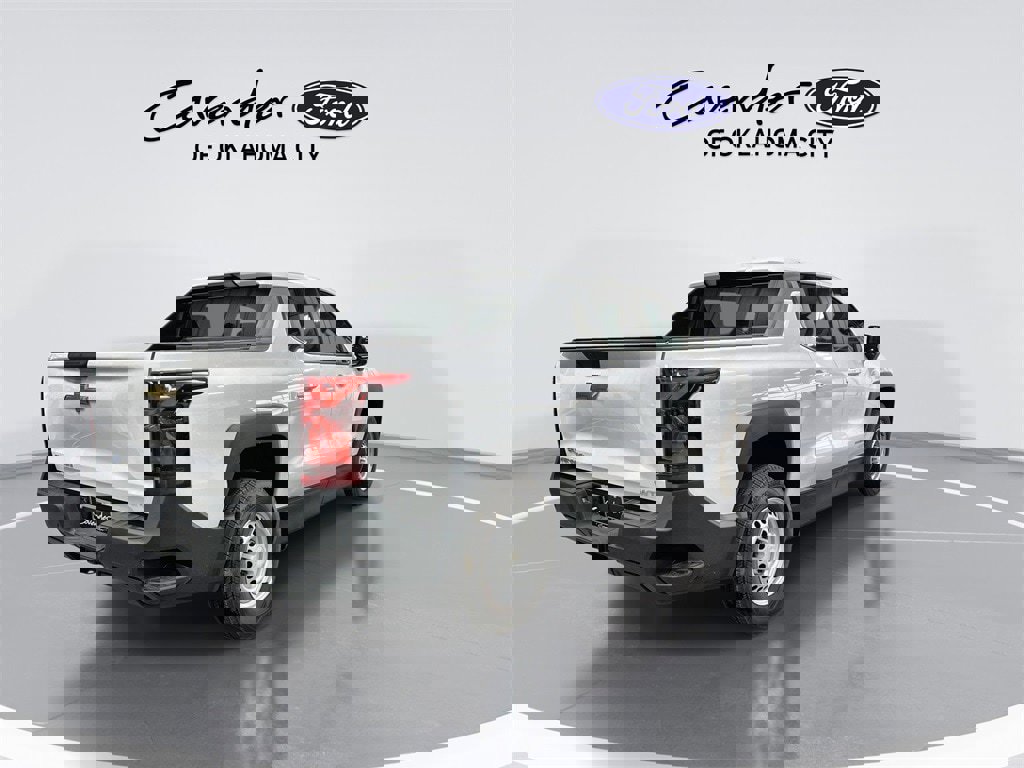 Used 2025 Chevrolet Silverado EV W/T image 8