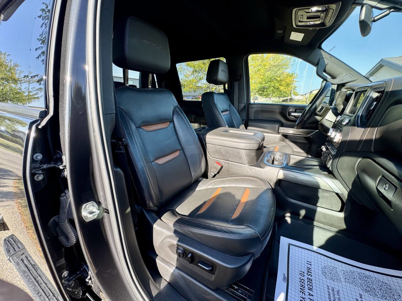 Used 2020 GMC Sierra 2500 AT4 w/ AT4 Preferred Package image 31