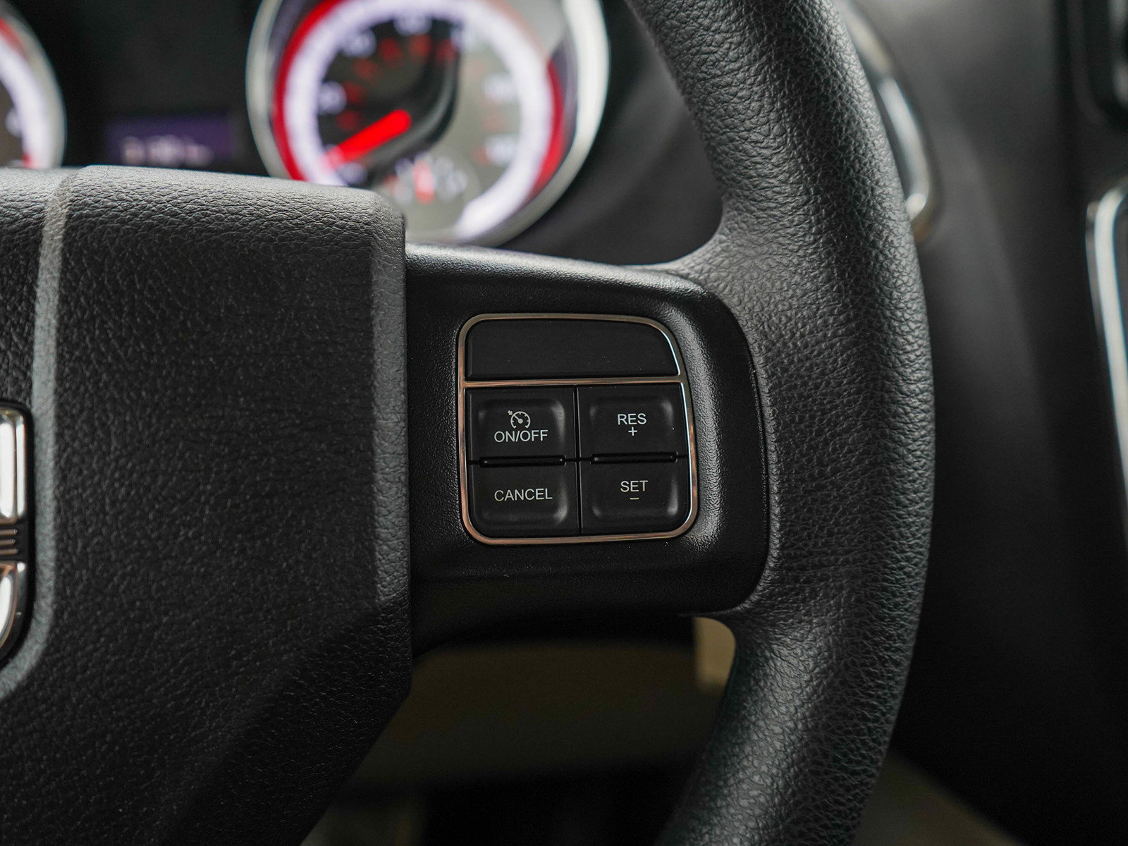 Used 2020 Dodge Grand Caravan SE w/ UConnect Hands-Free Group FWD image 27
