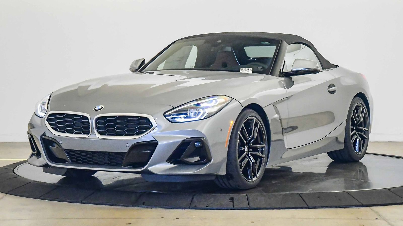 New 2026 BMW Z4 sDrive30i w/ Premium Package image 1