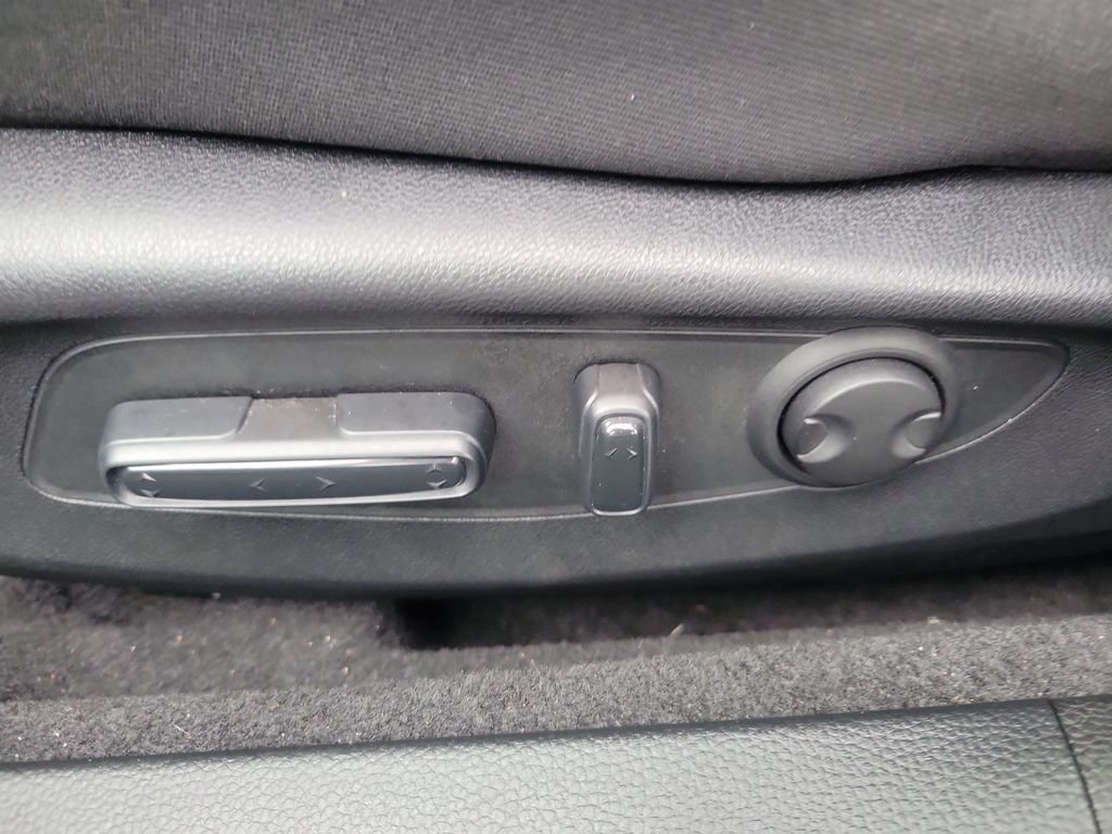 Used 2024 Honda Accord EX image 15