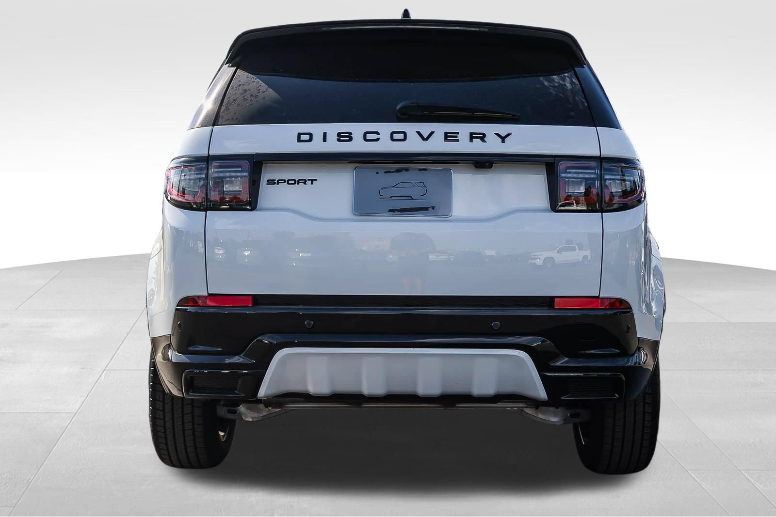 New 2026 Land Rover Discovery Sport Landmark AWD/4WD image 6