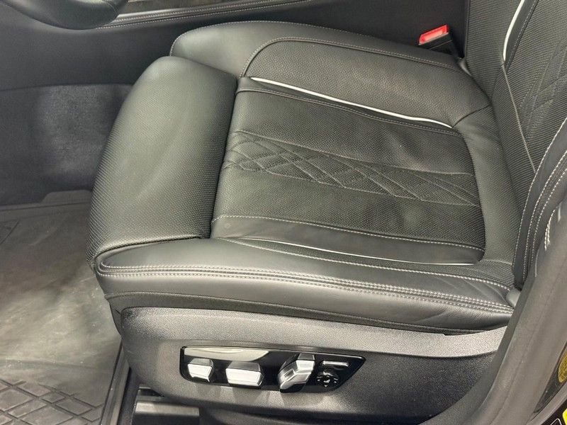 Used 2019 BMW 750i xDrive w/ Executive Package AWD/4WD image 22