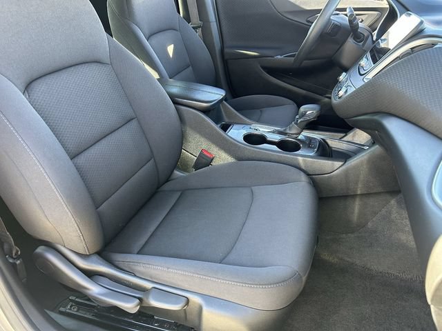 Used 2024 Chevrolet Malibu LT FWD image 11