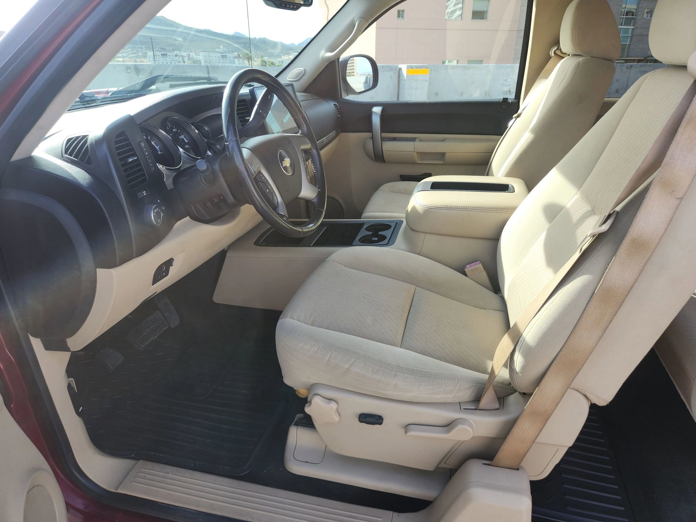 Used 2007 Chevrolet Silverado 2500 LT w/ Suspension Package, Off-Road AWD/4WD image 39