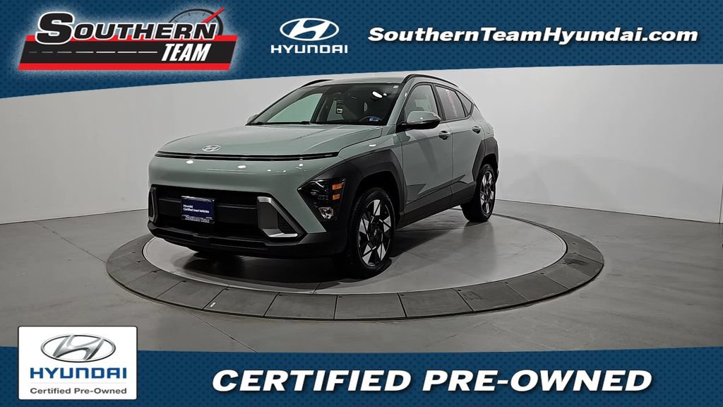 Certified 2025 Hyundai Kona SEL AWD/4WD image 1