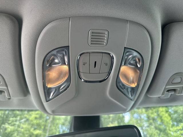 Used 2019 Jeep Compass Latitude w/ Popular Equipment Group AWD/4WD image 38