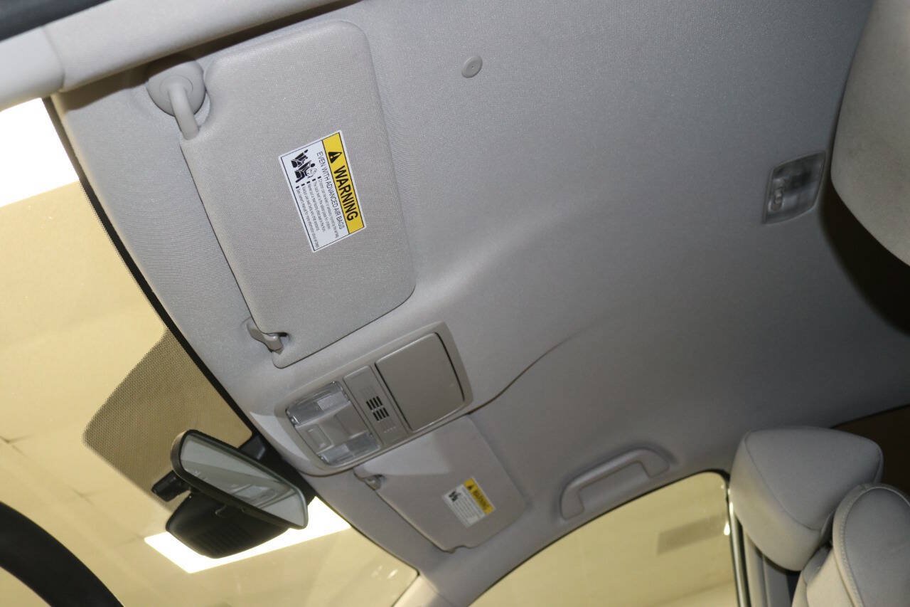 Used 2022 Honda Accord LX image 86