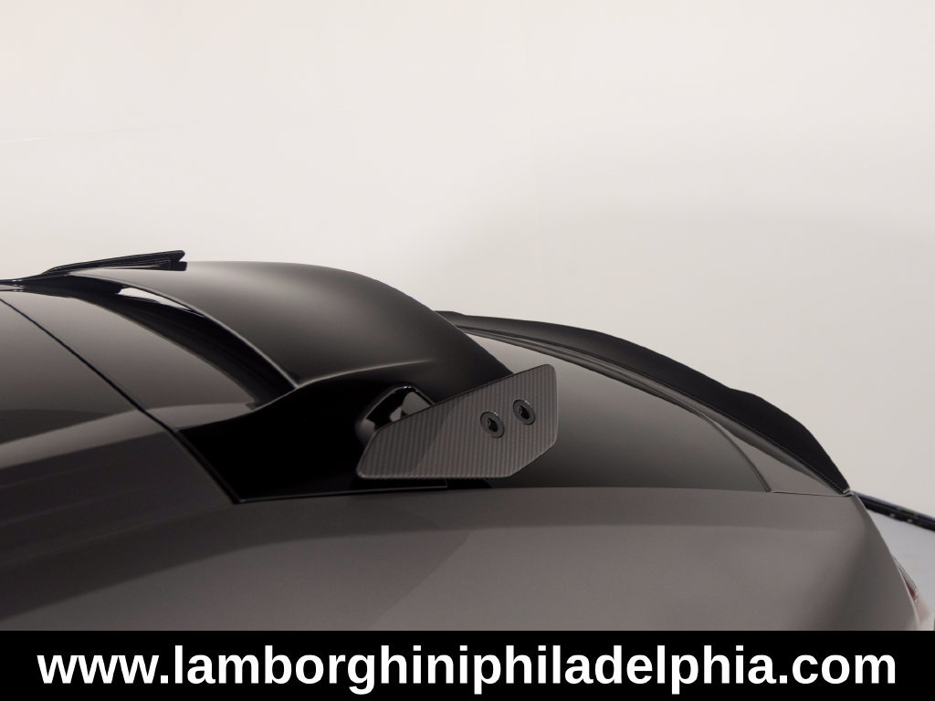 Used 2024 Lamborghini Urus Performante AWD/4WD image 52