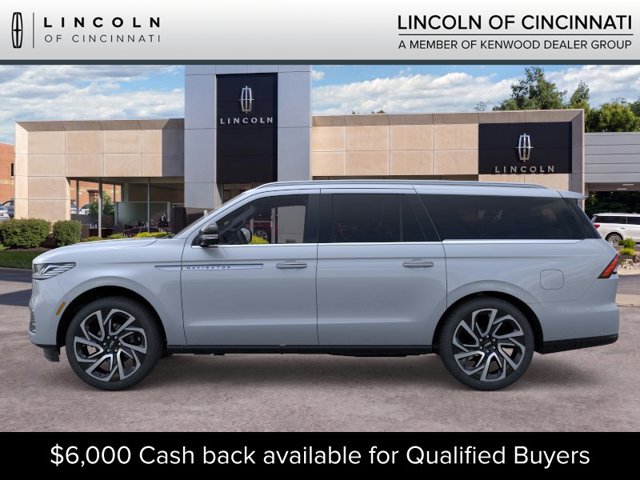 New 2026 Lincoln Navigator L Reserve AWD/4WD image 4