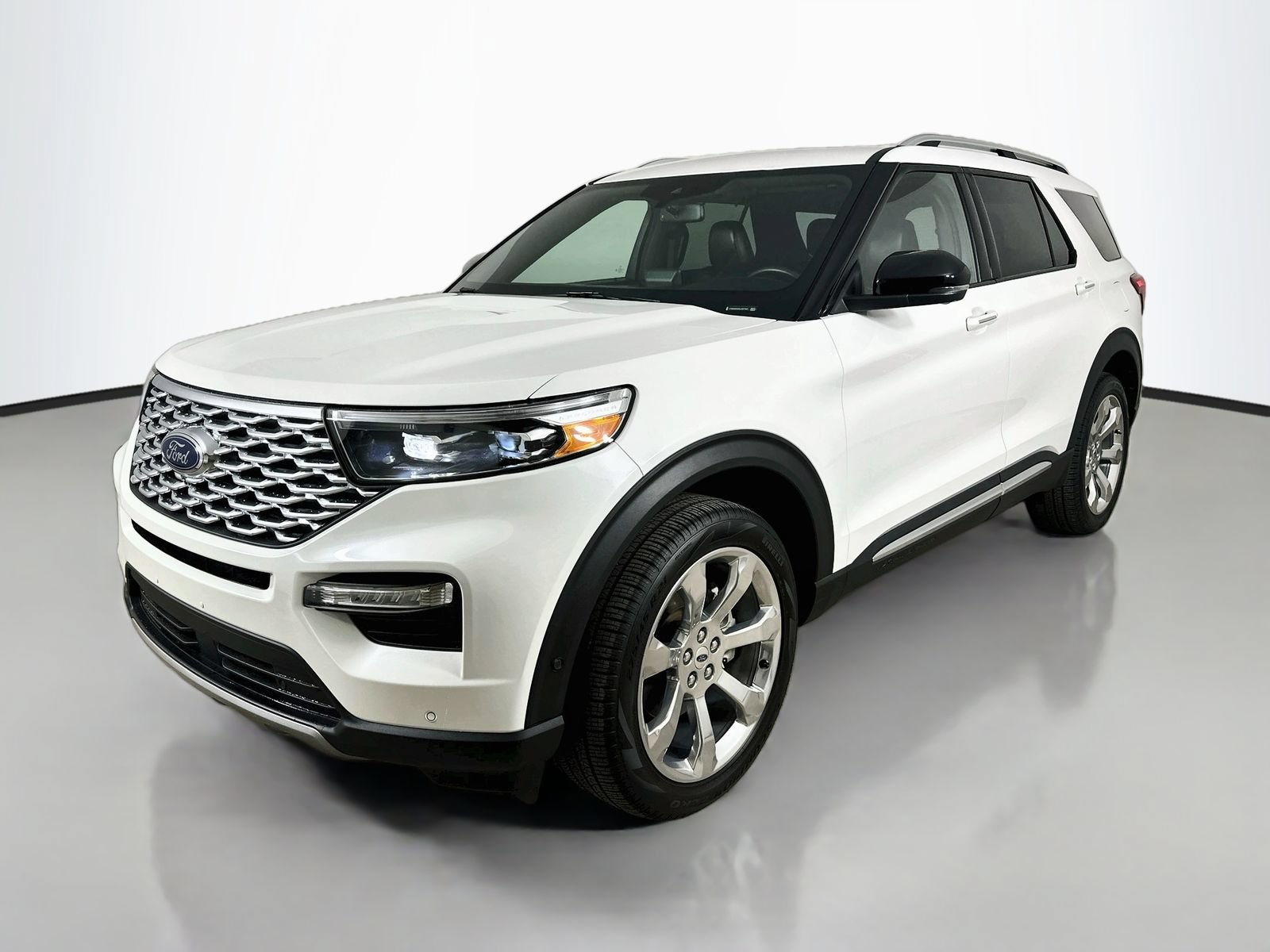Used 2020 Ford Explorer Platinum w/ Premium Technology Package