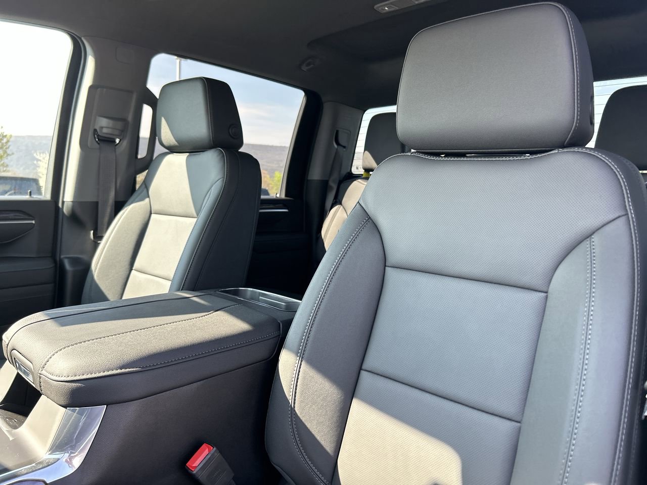 New 2026 Chevrolet Silverado 3500 LTZ w/ LTZ Convenience Package AWD/4WD image 23