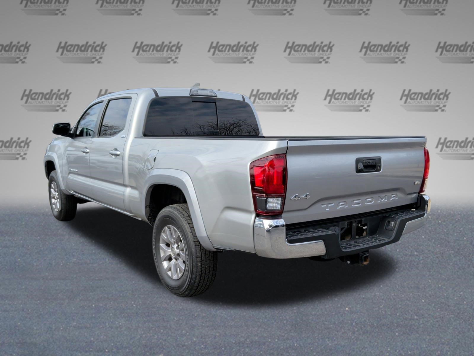 Used 2019 Toyota Tacoma SR5 image 9