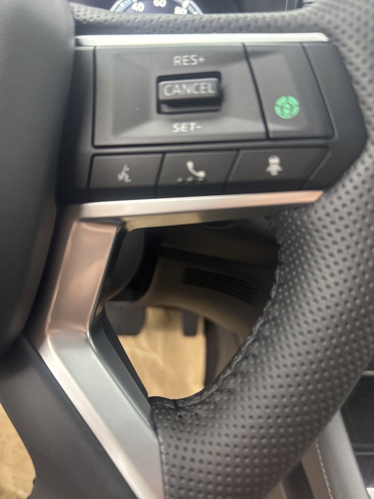 New 2025 Mitsubishi Outlander SE image 20