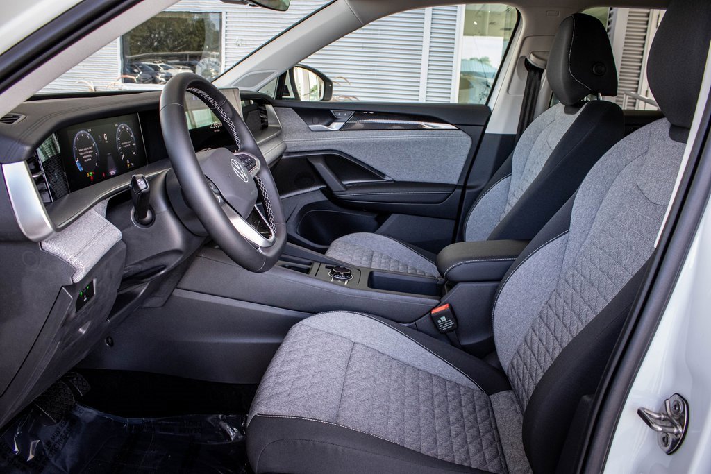 New 2025 Volkswagen Tiguan S image 28