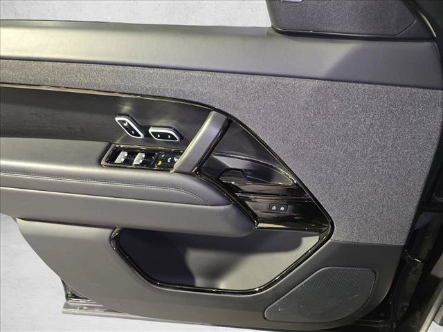 Used 2024 Land Rover Range Rover Sport SE AWD/4WD image 27