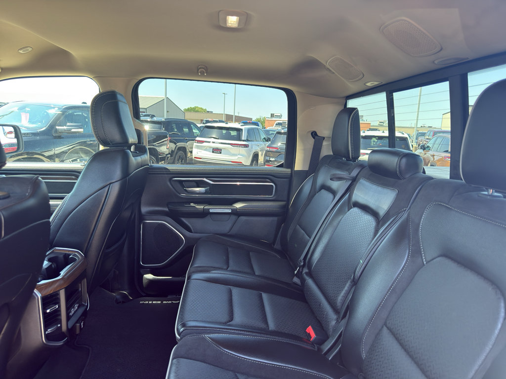 Used 2021 RAM 1500 Laramie AWD/4WD image 33