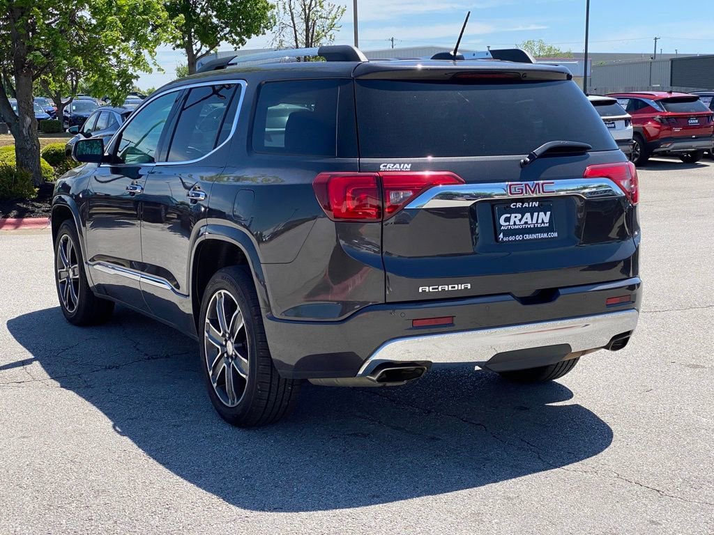 Used 2023 GMC Acadia Denali w/ Trailering Package image 5