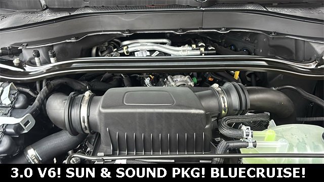 New 2026 Ford Explorer ST w/ Sun And Sound Package image 32