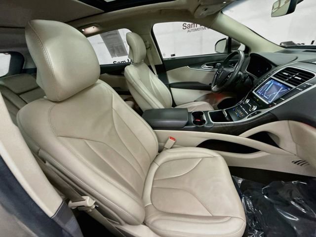 Used 2019 Lincoln Nautilus Reserve AWD/4WD image 30