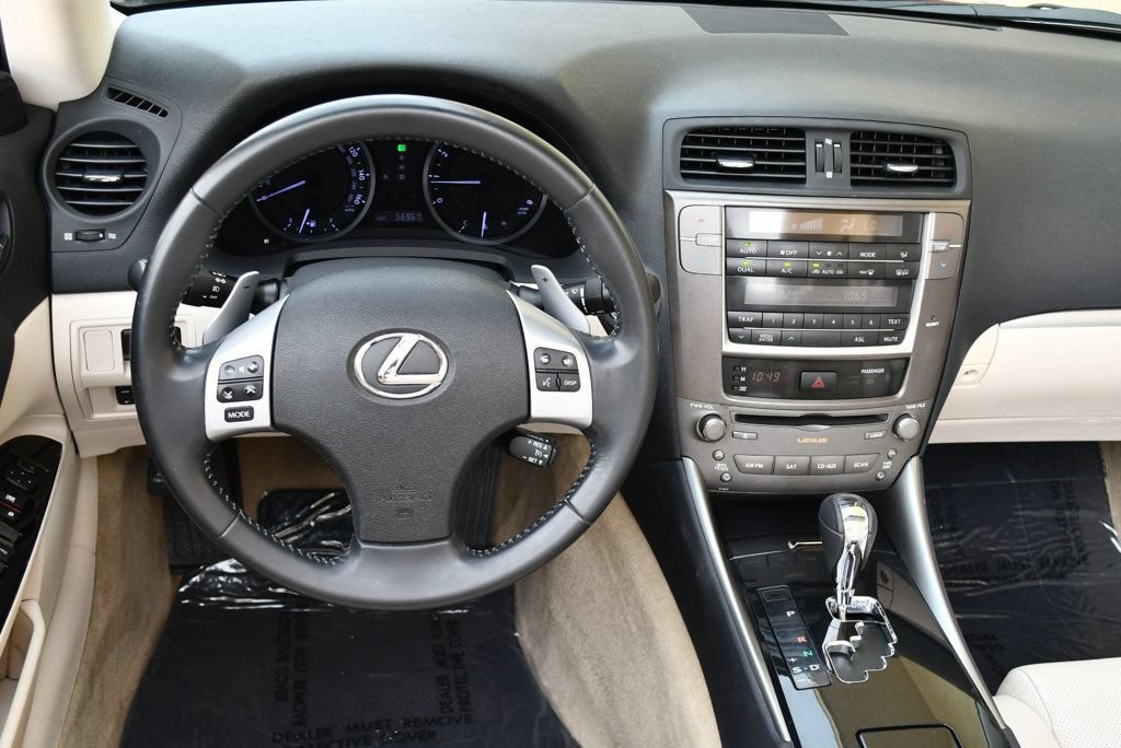 Used 2015 Lexus IS 350C RWD image 57