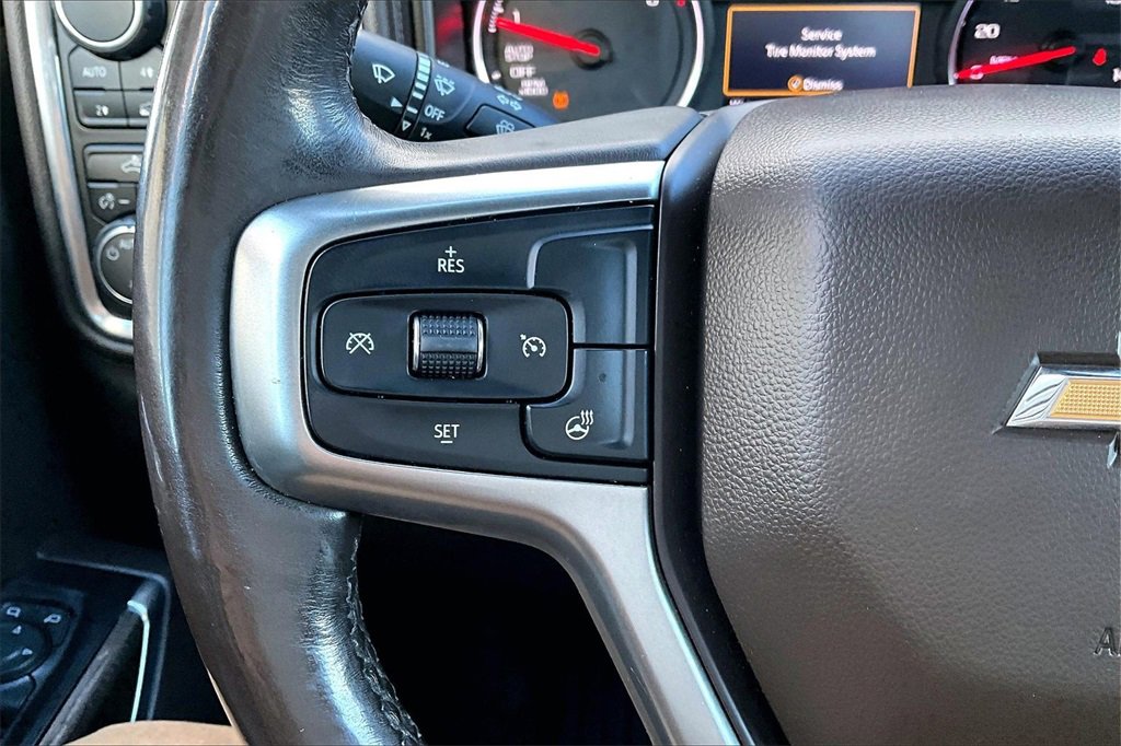 Used 2019 Chevrolet Silverado 1500 LT w/ All-Star Edition image 9