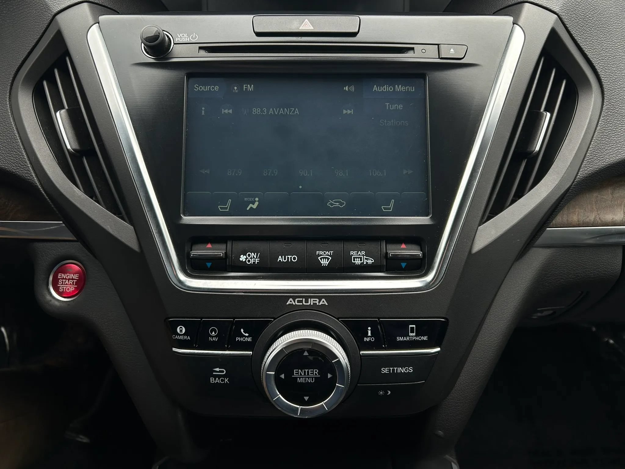 Used 2018 Acura MDX FWD w/ Advance Package image 25