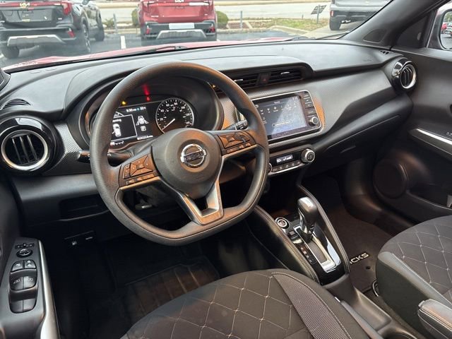 Used 2020 Nissan Kicks SV w/ Exterior Package image 26